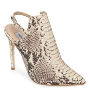 Steve Madden Black and Cream Snake Print Slingback Heels | Size 9.5